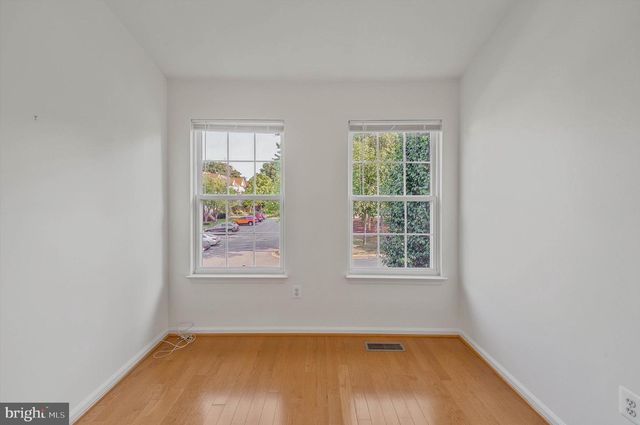 14844 EDMAN CIR, Centreville, VA 20121