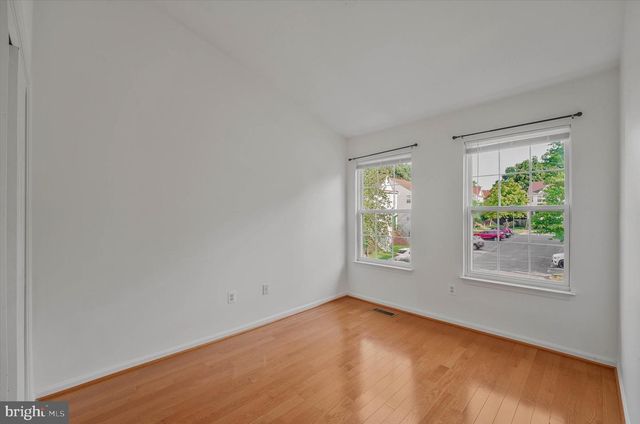 14844 EDMAN CIR, Centreville, VA 20121