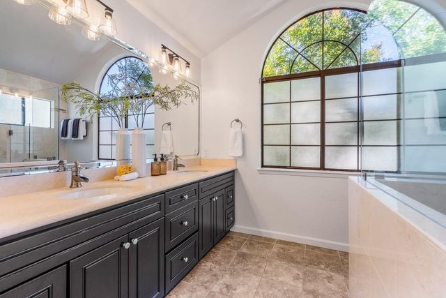 454 Mountain Laurel Court, Mountain View, CA 94043