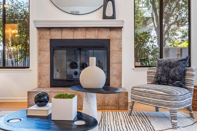 454 Mountain Laurel Court, Mountain View, CA 94043