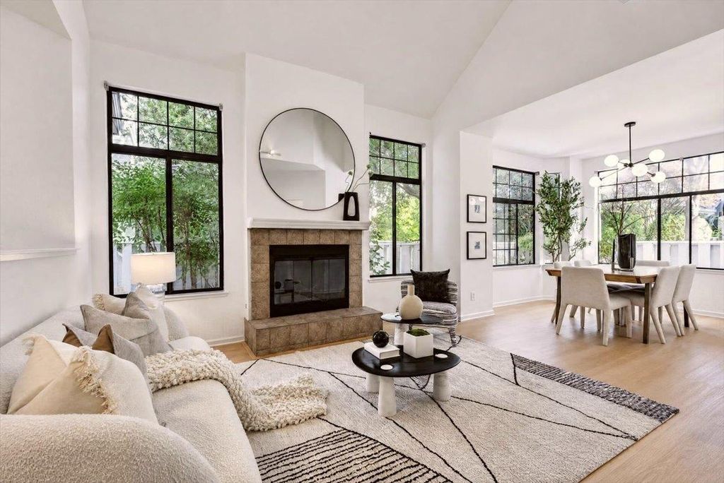454 Mountain Laurel Court, Mountain View, CA 94043