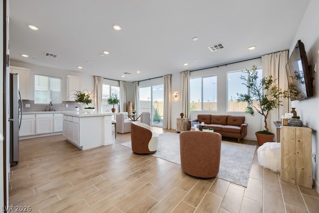 886 Arbor Spring Street, Henderson, NV 89011 — photo 3