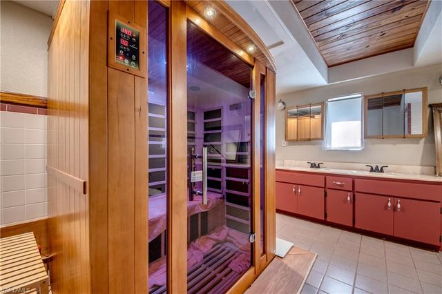 5121 Muddy LN, Fort Myers, FL 33905