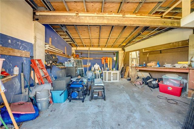 5121 Muddy LN, Fort Myers, FL 33905