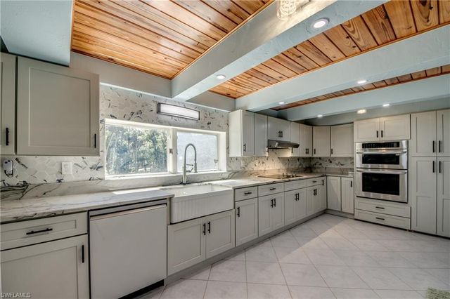 5121 Muddy LN, Fort Myers, FL 33905