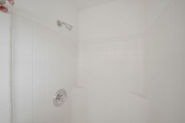 1566 SE Sutton Street, Port St. Lucie, Port St Lucie, FL 34983