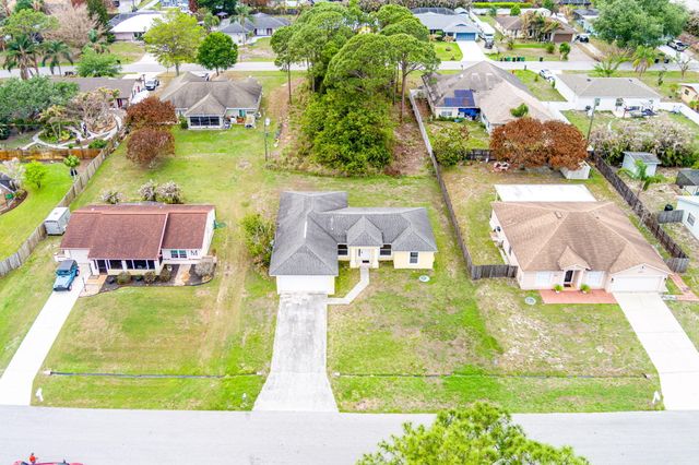 1566 SE Sutton Street, Port St. Lucie, Port St Lucie, FL 34983