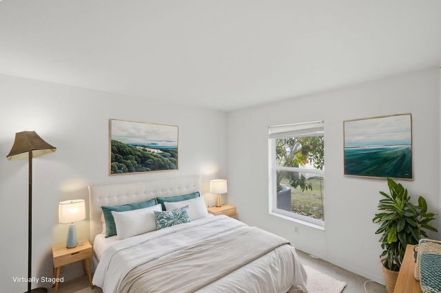 1566 SE Sutton Street, Port St. Lucie, Port St Lucie, FL 34983