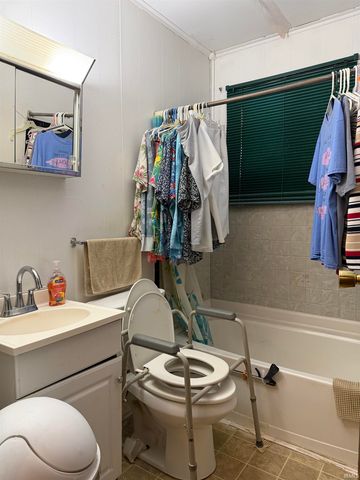 1806 W Westlea Drive, Marion, IN 46952