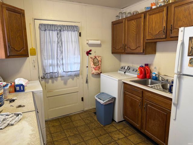 1806 W Westlea Drive, Marion, IN 46952