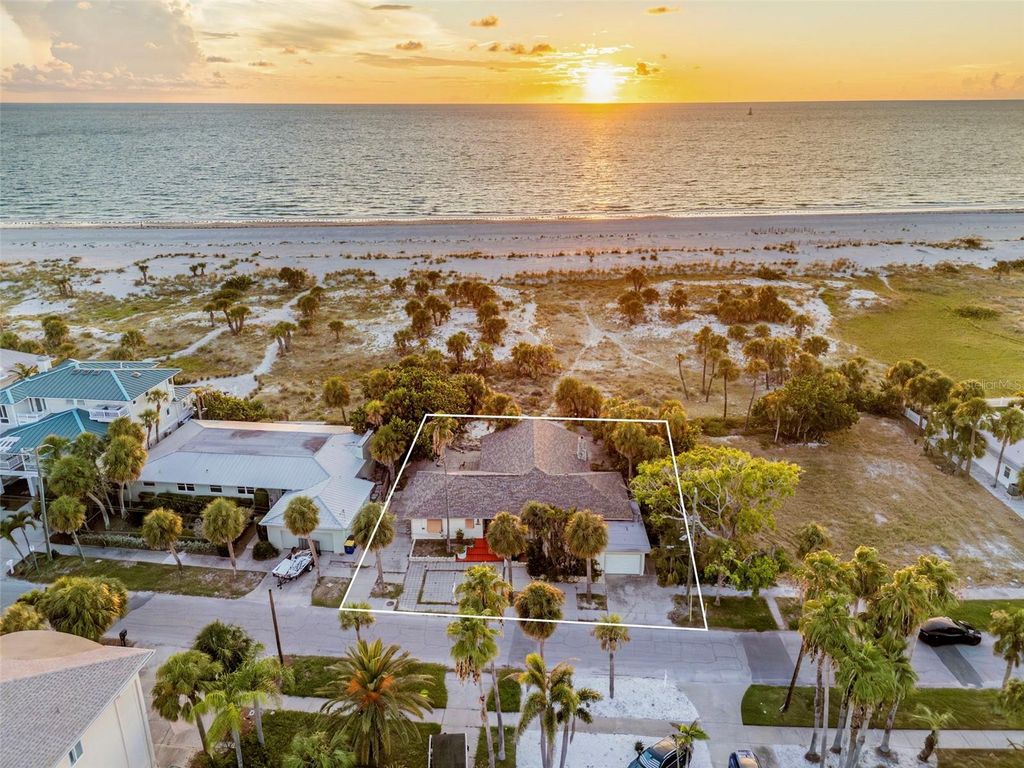 1024 ELDORADO AVENUE, Clearwater Beach, FL 33767
