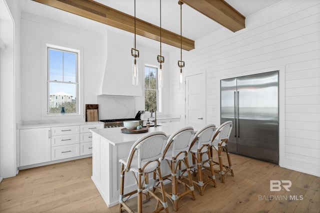 7470 Kiva Way, Gulf Shores, AL 36542