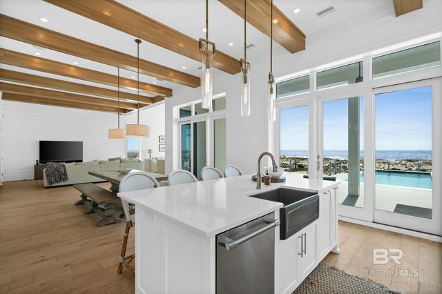 7470 Kiva Way, Gulf Shores, AL 36542