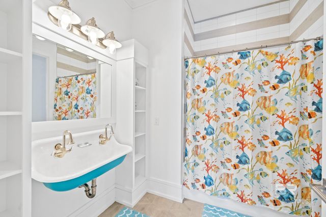 7470 Kiva Way, Gulf Shores, AL 36542