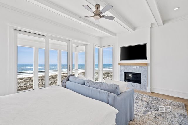 7470 Kiva Way, Gulf Shores, AL 36542