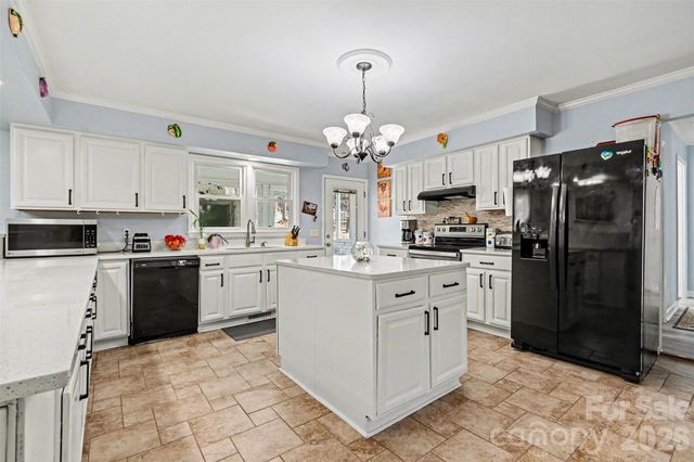 135 Old Gregory Lane, Lancaster, SC 29720