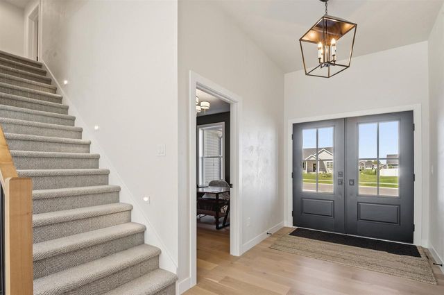 N9250 CASSANDRA WAY, Appleton, WI 54915