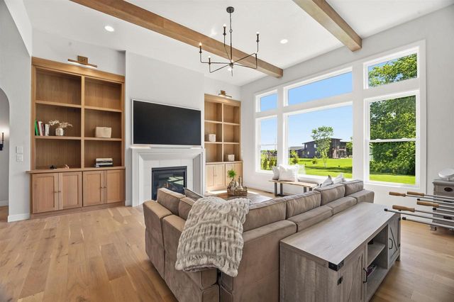 N9250 CASSANDRA WAY, Appleton, WI 54915