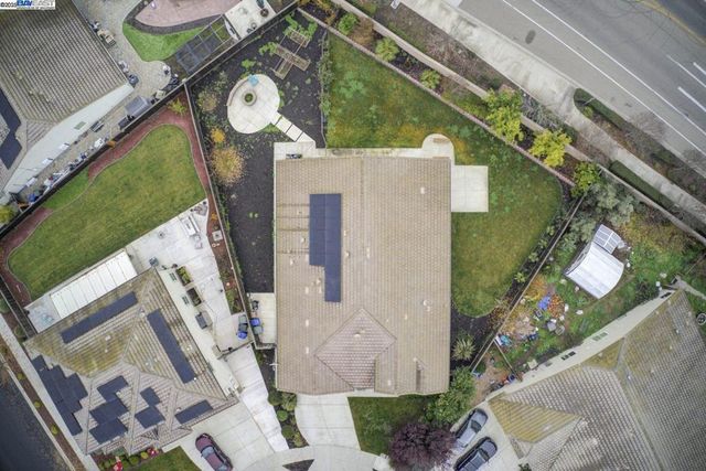 917 Talaria Ct, Oakley, CA 94561