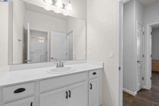 917 Talaria Ct, Oakley, CA 94561