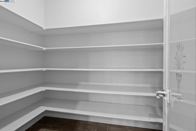 917 Talaria Ct, Oakley, CA 94561