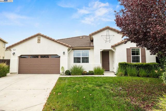 917 Talaria Ct, Oakley, CA 94561