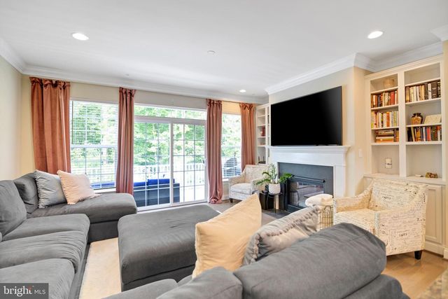 392 BUCKEYE CIR, La Plata, MD 20646