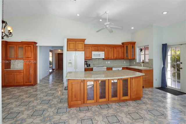 14826 SW 110th Ter, Miami, FL 33196