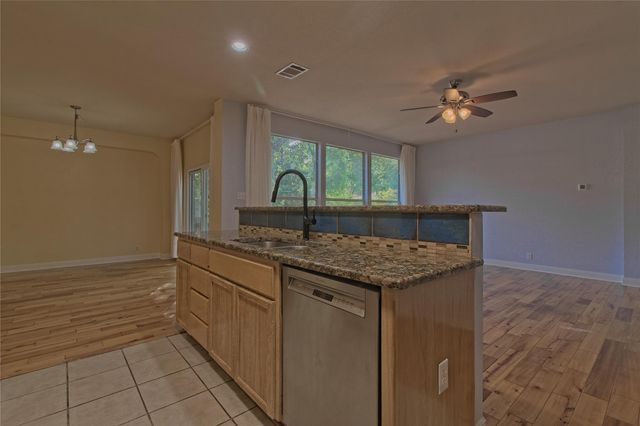 610 Palo Alto LN, Cedar Park, TX 78613