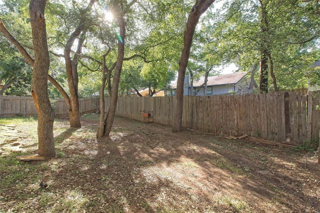 610 Palo Alto LN, Cedar Park, TX 78613