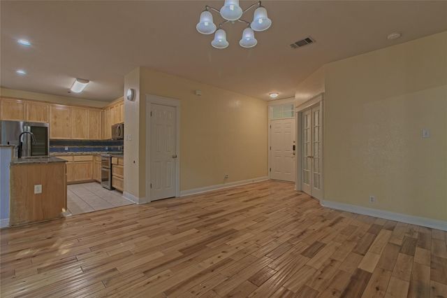 610 Palo Alto LN, Cedar Park, TX 78613