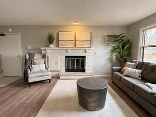 975 Manor DRIVE #83, Neenah, WI 54956