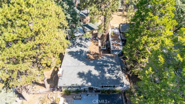 31430 Frontier, Running Springs, CA 92382