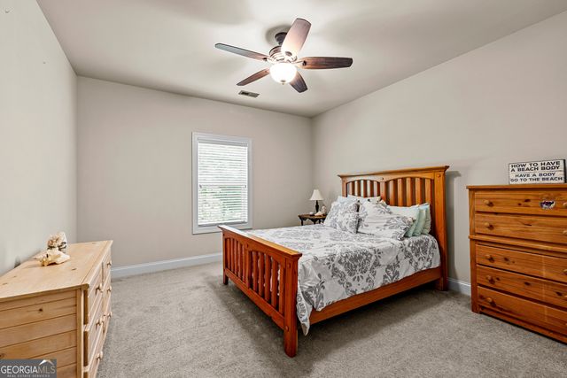 211 Fox Hall Crossing W, Senoia, GA 30276