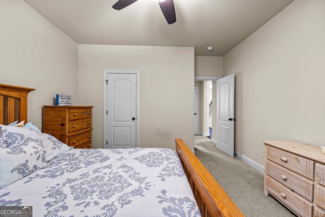 211 Fox Hall Crossing W, Senoia, GA 30276