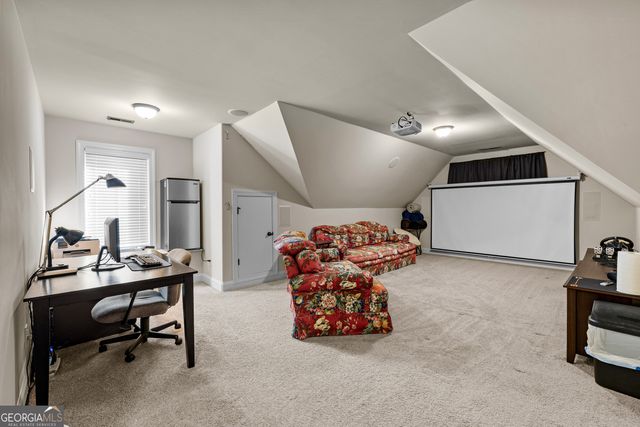 211 Fox Hall Crossing W, Senoia, GA 30276