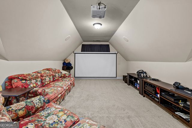 211 Fox Hall Crossing W, Senoia, GA 30276