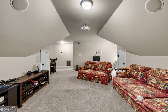 211 Fox Hall Crossing W, Senoia, GA 30276