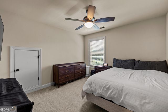211 Fox Hall Crossing W, Senoia, GA 30276