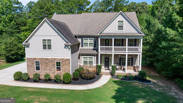 211 Fox Hall Crossing W, Senoia, GA 30276