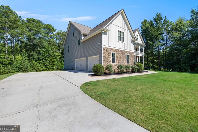 211 Fox Hall Crossing W, Senoia, GA 30276