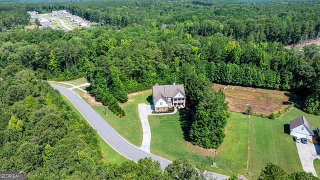 211 Fox Hall Crossing W, Senoia, GA 30276