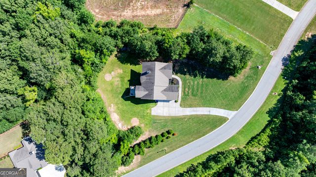 211 Fox Hall Crossing W, Senoia, GA 30276