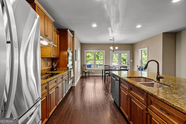 211 Fox Hall Crossing W, Senoia, GA 30276