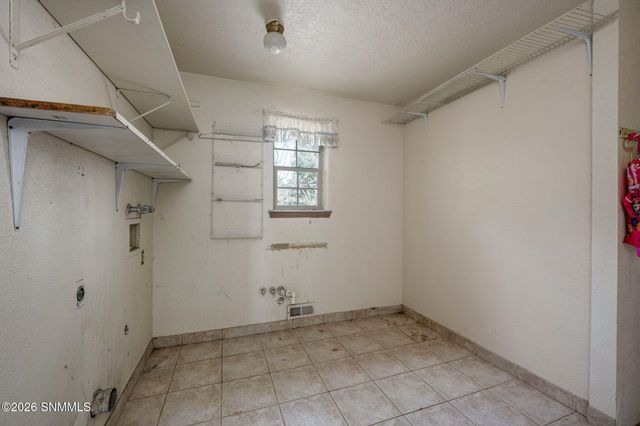 105 Los Nogales Drive, Las Cruces, NM 88001