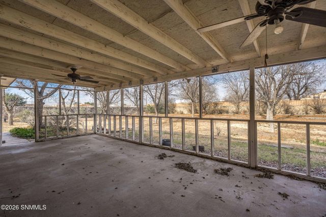 105 Los Nogales Drive, Las Cruces, NM 88001