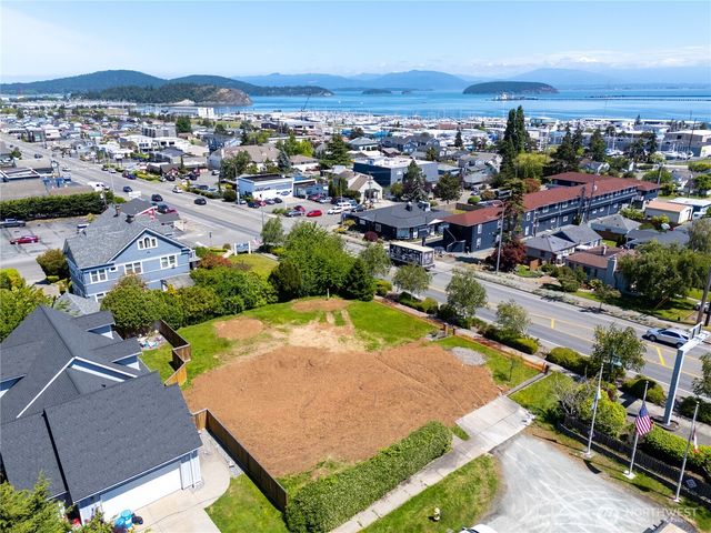 3420 Commercial Avenue, Anacortes, WA 98221