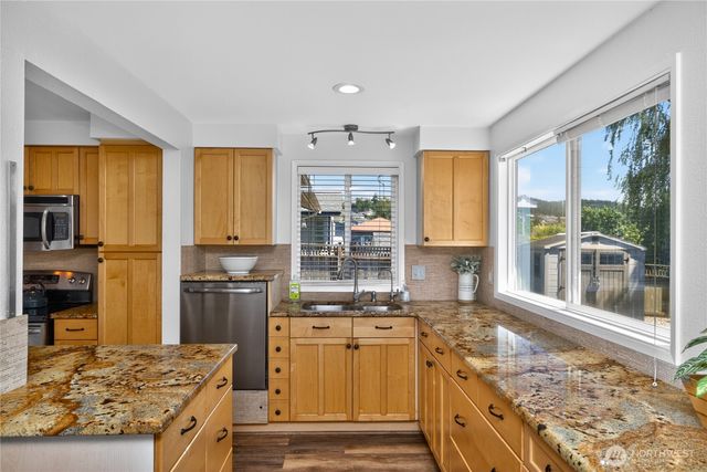 5503 Kingsway, Anacortes, WA 98221