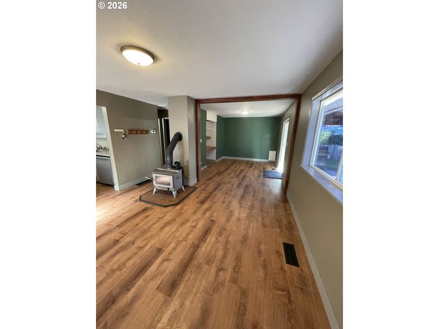 3505 E 13TH St, Vancouver, WA 98661