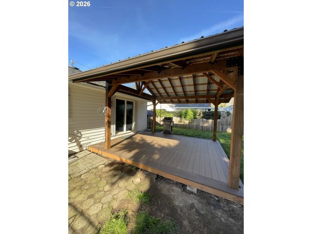 3505 E 13TH St, Vancouver, WA 98661